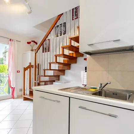 Apartment Hostdomus - Miki House Free Garage Pietra Ligure
